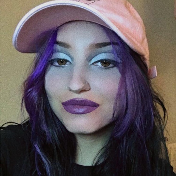 Meet your Posher, Sophia - Picture 1 of 1